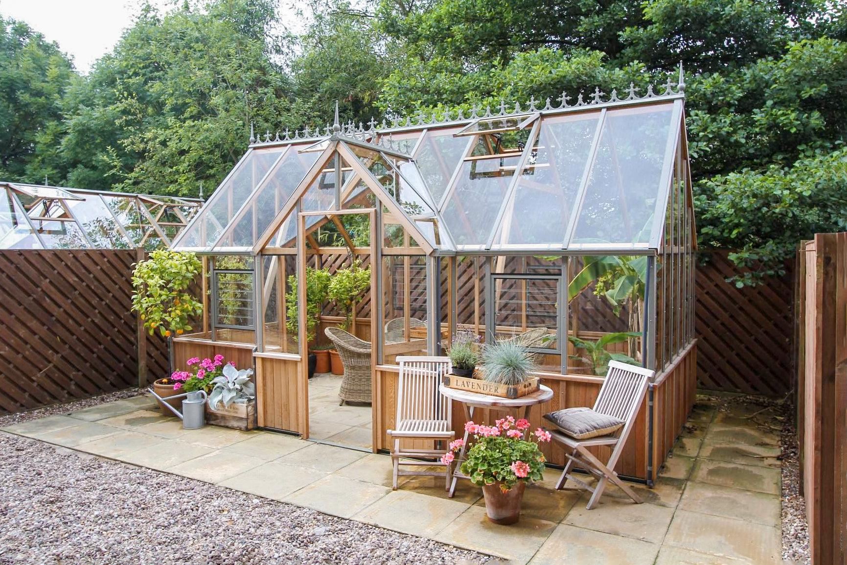 Alton Cambridge T-Shaped Cedar Orangerie