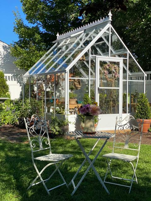 Cross Country Parkside 8X12 Glass Greenhouse