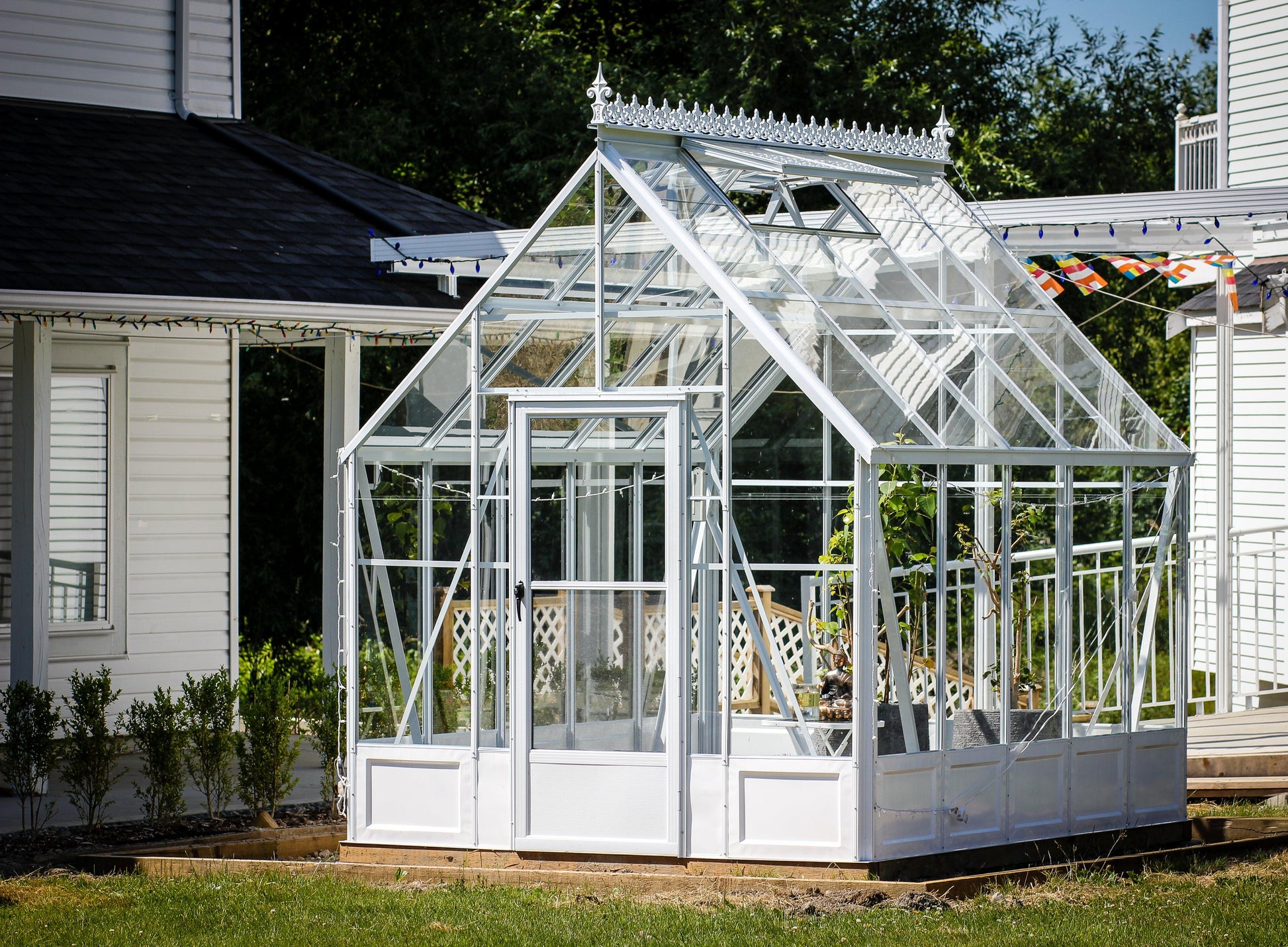 Cross Country Parkside 8X12 Glass Greenhouse