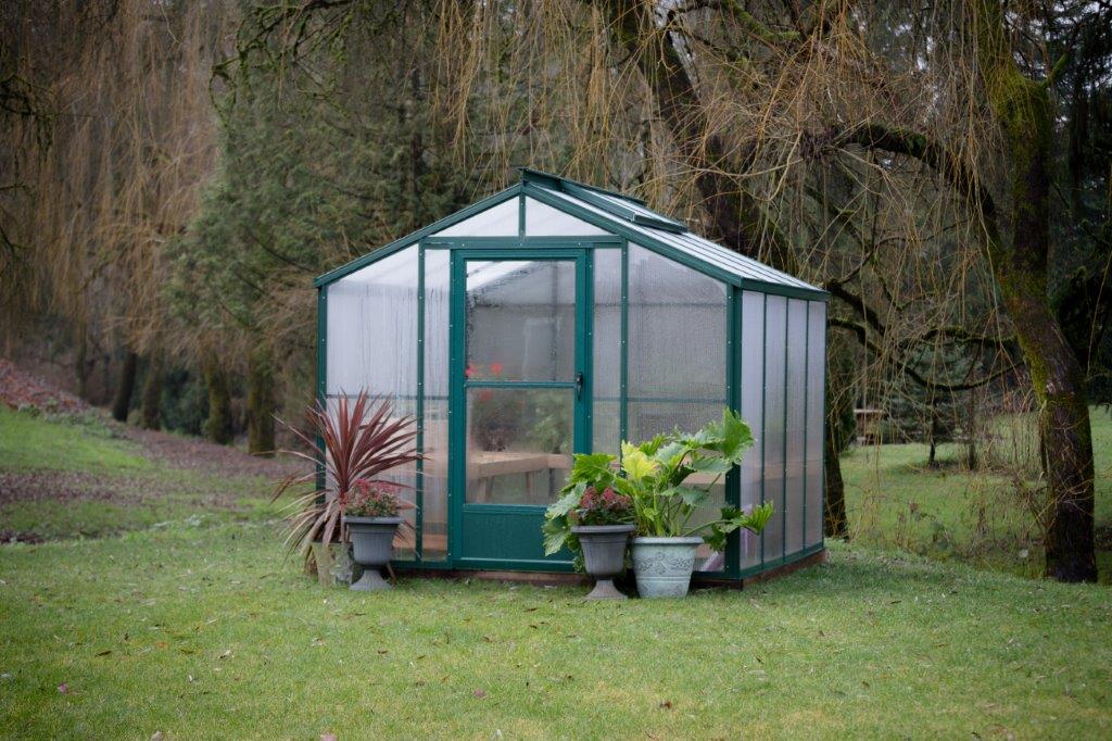 Cross Country Sunhaven 8X8 Polycarbonate Greenhouse