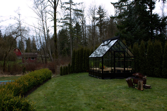 A Cross Country Parkside greenhouse