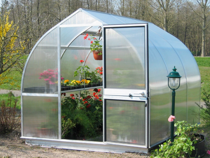 Riga-polycarbonate-greenhouse