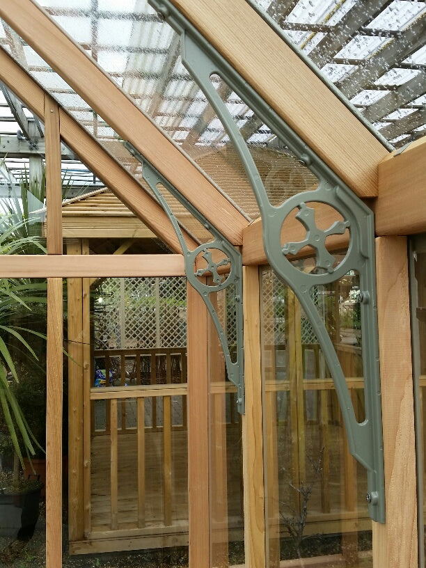 Alton Lancing Cedar Greenhouse