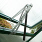 Automatic roof vent opener on the Nelke greenhouse