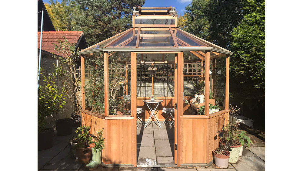 Alton Evolution Octogonal Greenhouse