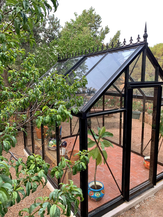 Junior Victorian J-VIC 23 greenhouse roof and side glazing detail