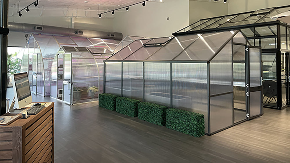 Nelke 4 Pro greenhouse on display in the Exaco showroom
