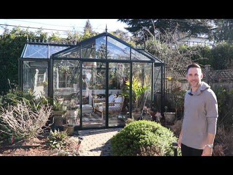 Customer Royal Orangerie in Seattle, WA