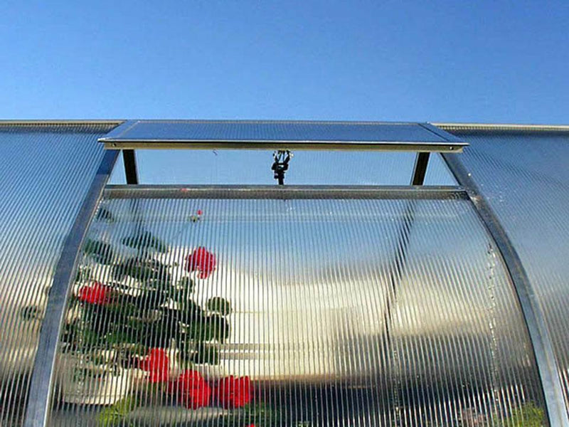 Hoklartherm Riga 4s polycarbonate greenhouse 8x14 ft – window detail